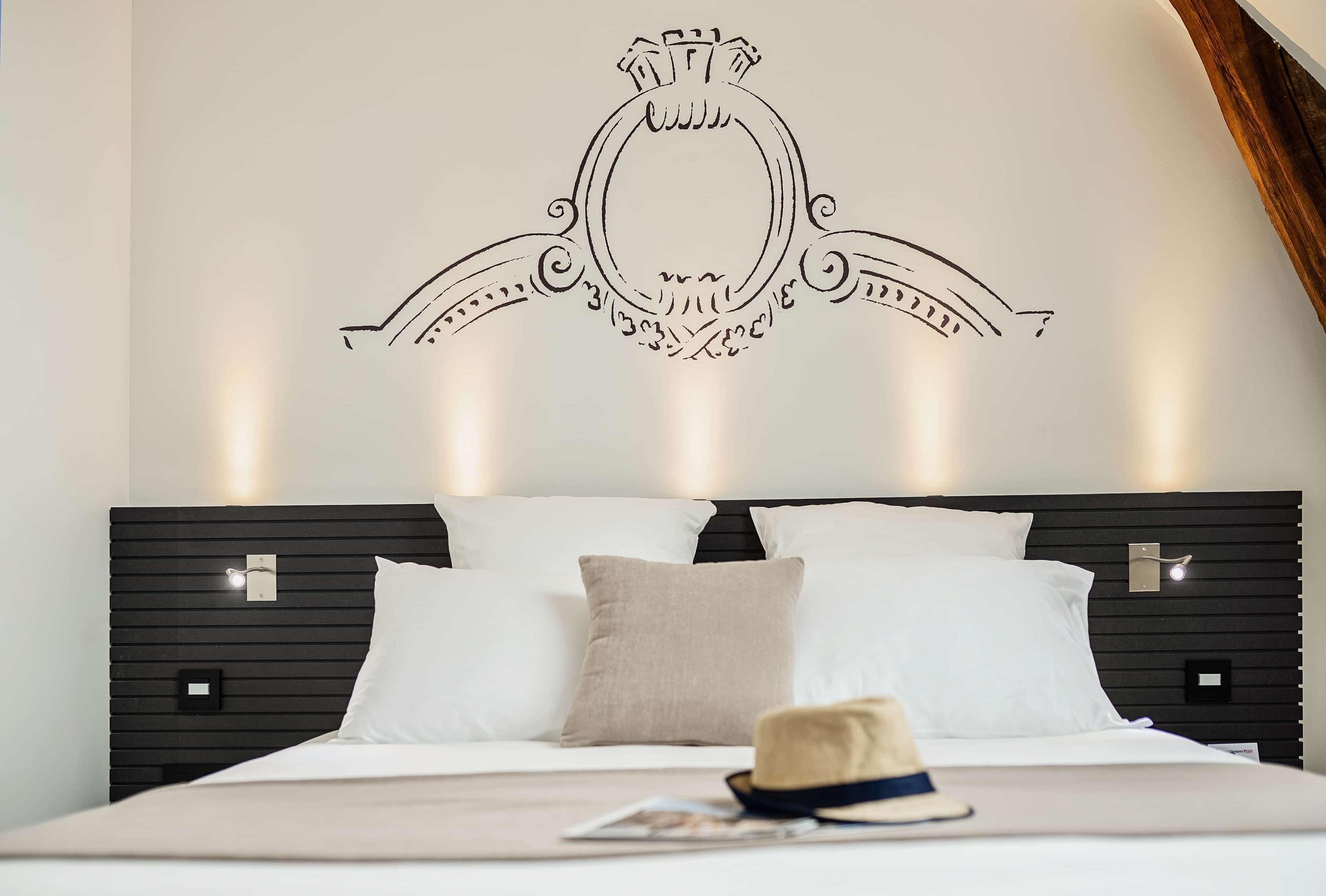 לוצ'ס Best Western Premier Hotel De La Cite Royale מראה חיצוני תמונה